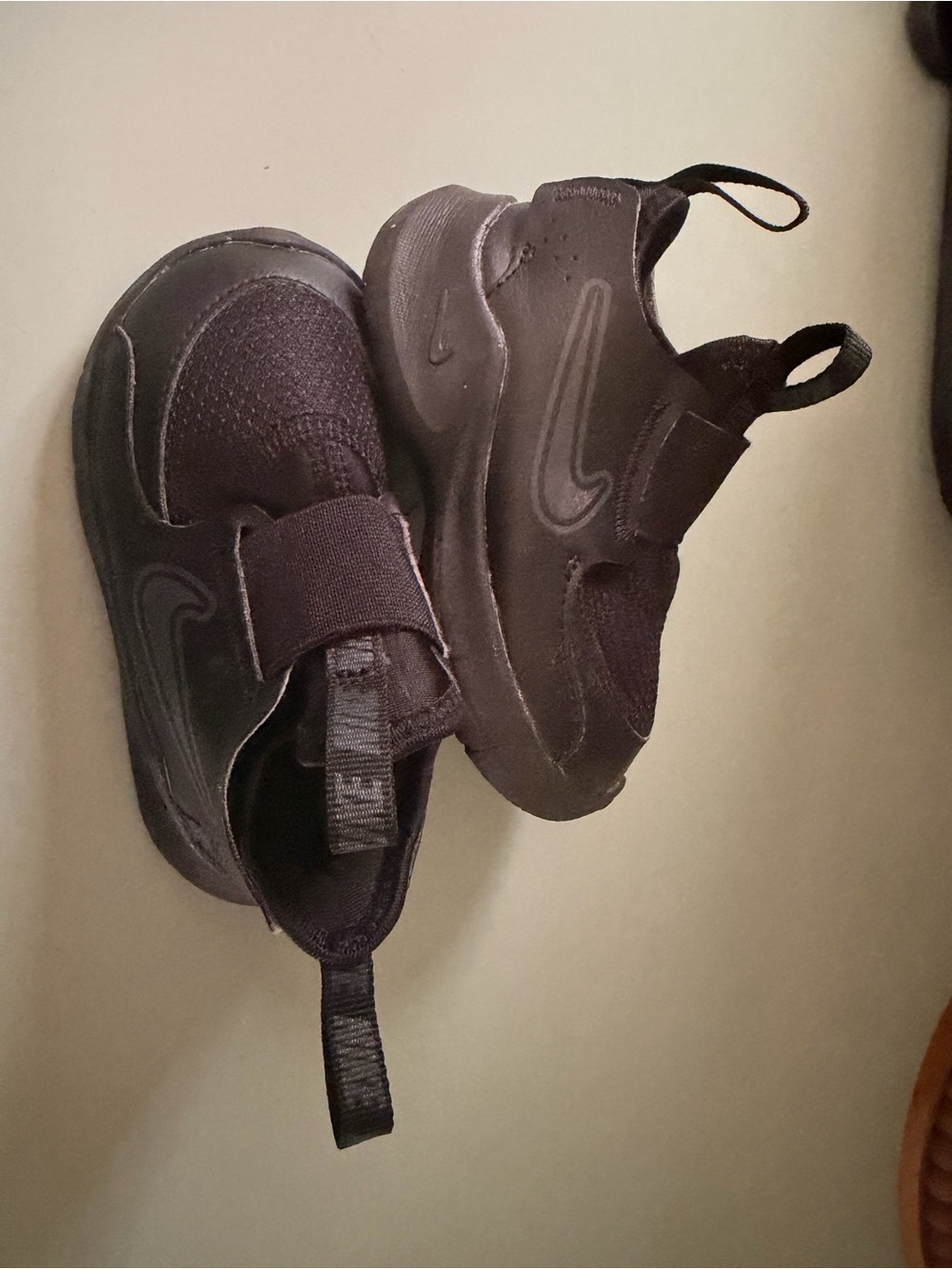 Nike Kids Black Slip-On Athletic Sneakers with Hook Strap